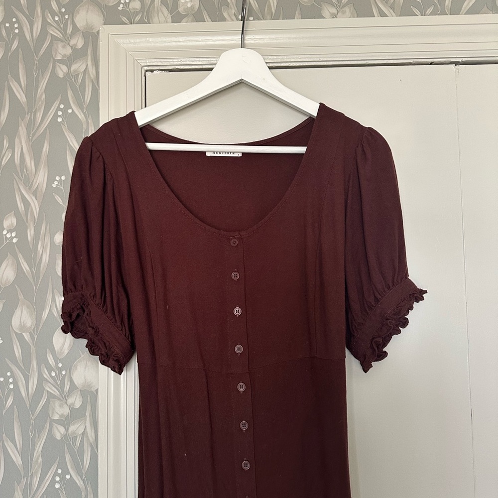 Neuflora dress